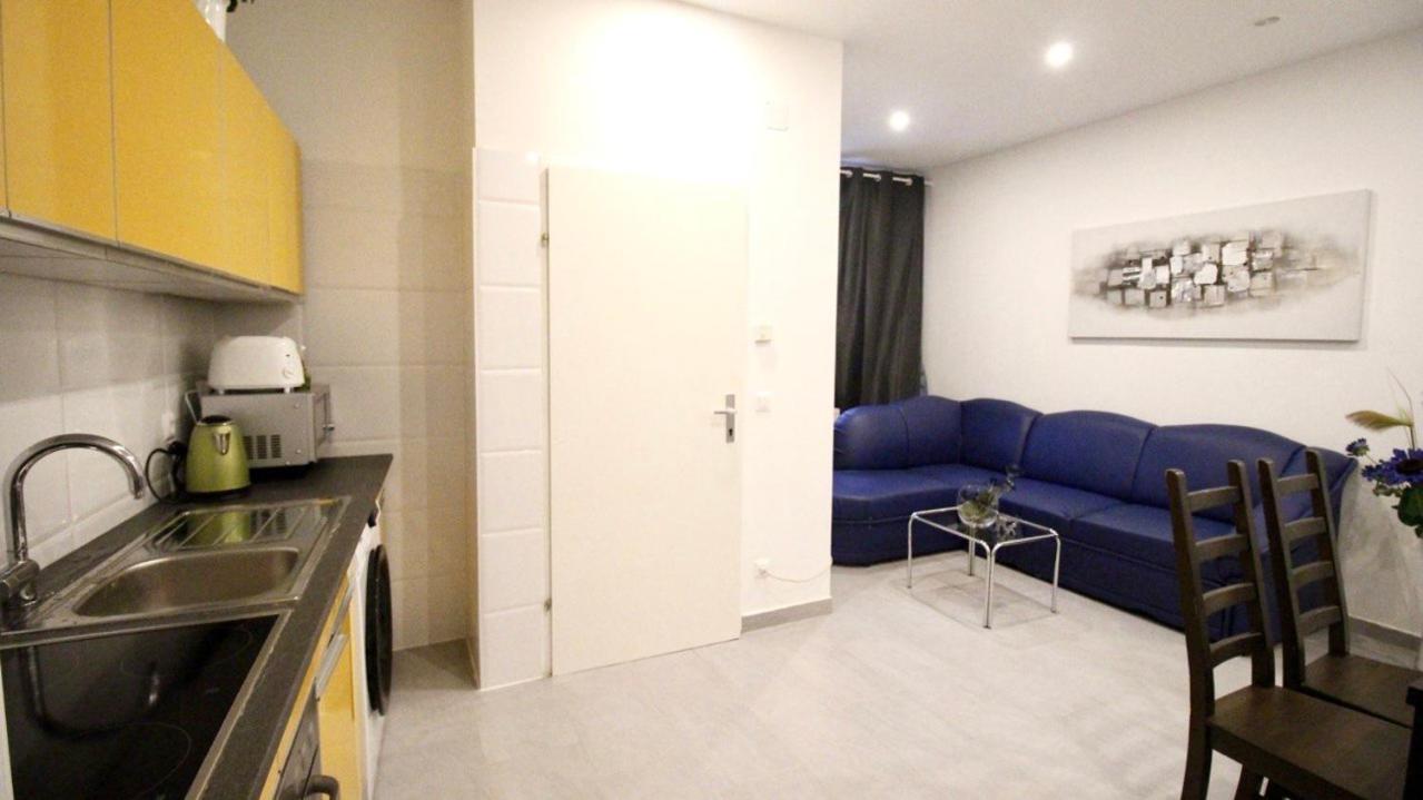 Luxury Apartment In Praterstern Area Виена Екстериор снимка